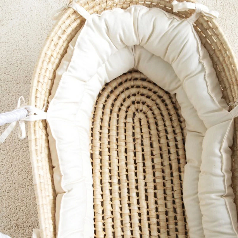 safe-moses-basket-sleep